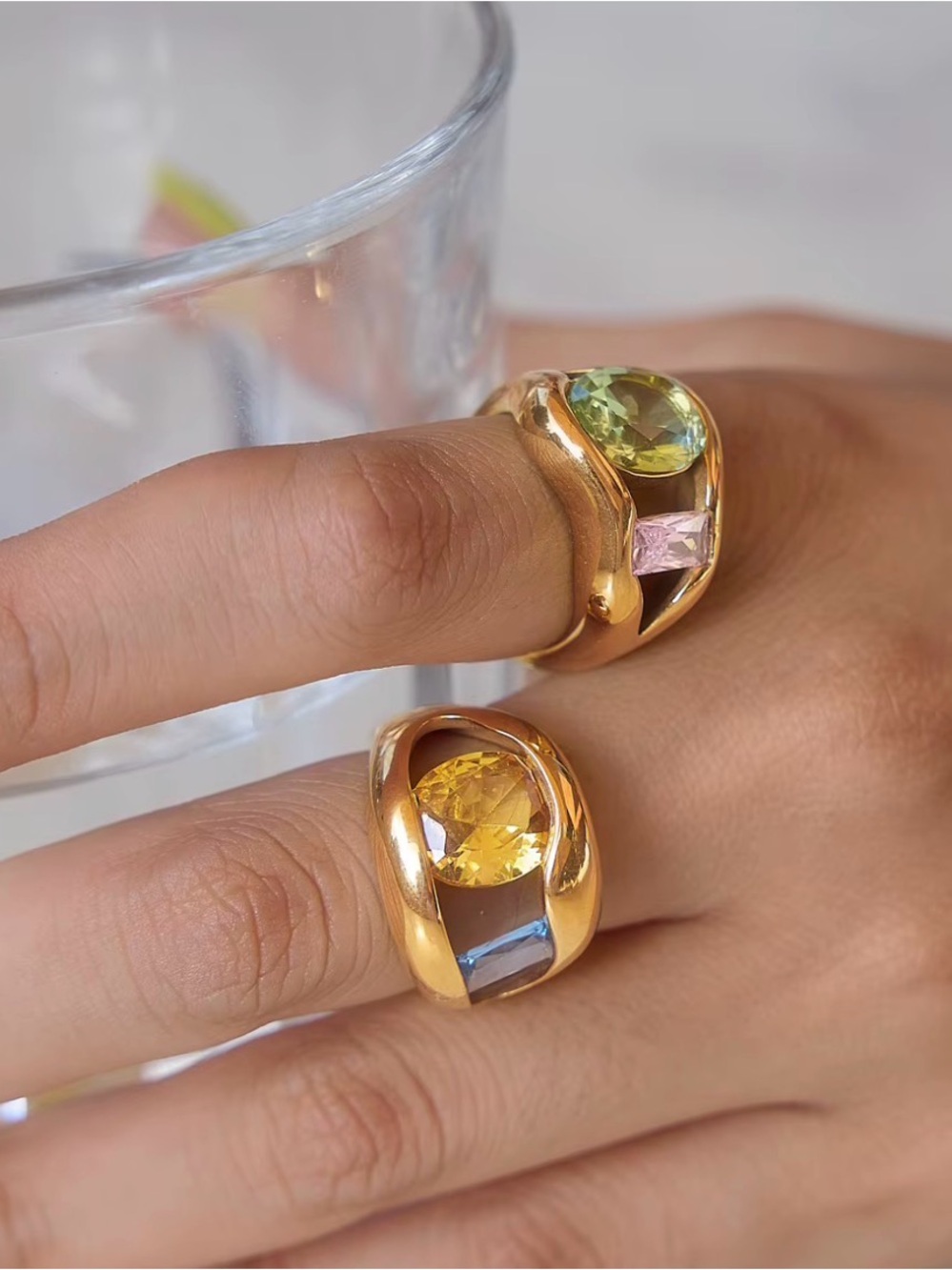 Gemstone ring D207 - Picture 2 of 7